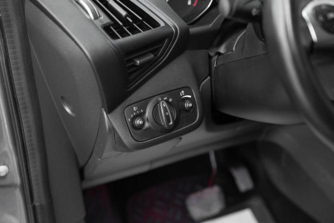 Ford Kuga II с пробегом 2013 года, цена 992 000 рублей, 142812 км, внедорожник, Автокод Объявления