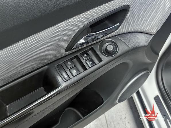 Chevrolet Cruze I Рестайлинг с пробегом 2013 года, цена 699 000 рублей, 128000 км, седан, Автокод Объявления