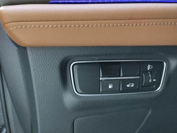 Changan CS95 I Рестайлинг 2 с пробегом 2023 года, цена 2 800 000 рублей, 60100 км, внедорожник, Автокод Объявления