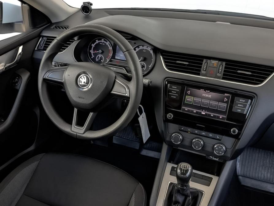 Skoda Octavia III (A7) Рестайлинг Санкт-Петербург  - изображение 27
