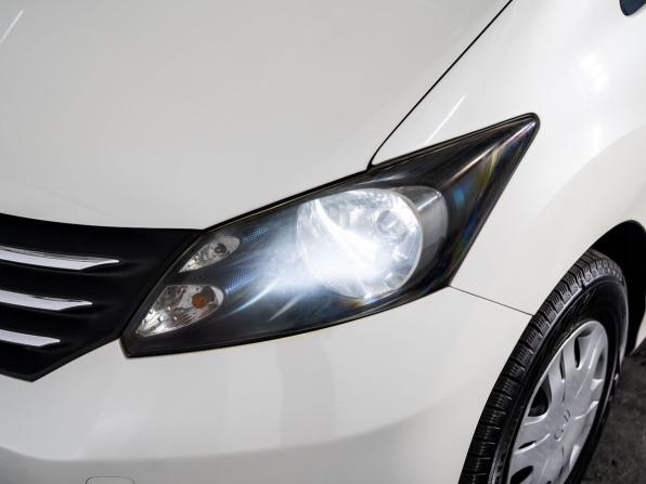 Honda Freed I с пробегом 2009 года, цена 975 000 рублей, 147323 км, компактвэн, Автокод Объявления