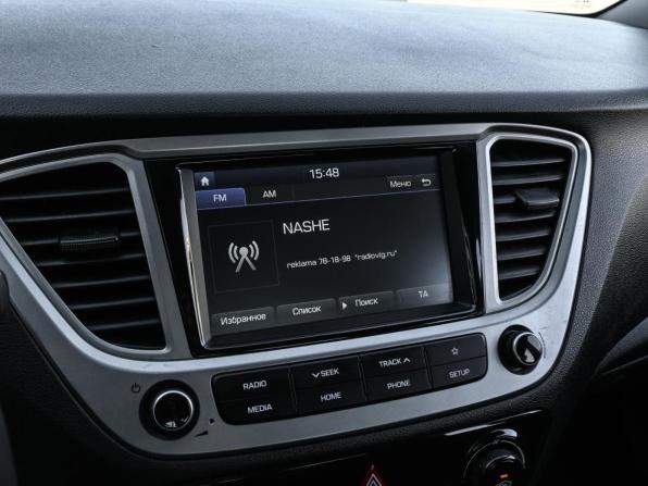Hyundai Solaris II с пробегом 2019 года, цена 1 329 000 рублей, 92533 км, седан, Автокод Объявления