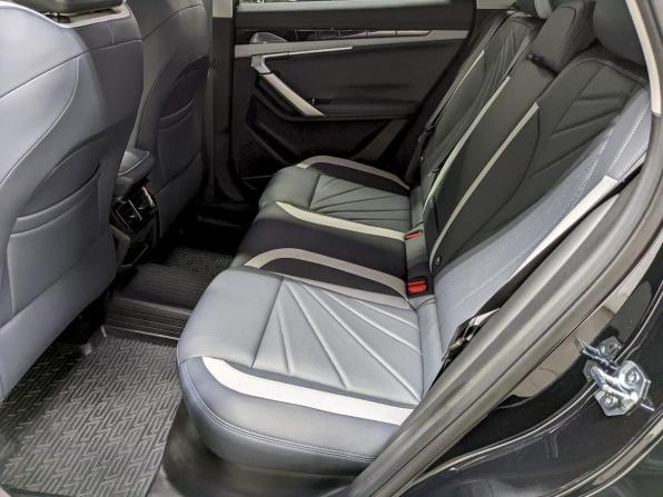 Geely Atlas II с пробегом 2024 года, цена 2 990 000 рублей, 15486 км, внедорожник, Автокод Объявления