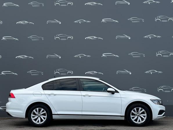 Volkswagen Passat B8 Рестайлинг с пробегом 2020 года, цена 2 158 100 рублей, 56638 км, седан, Автокод Объявления