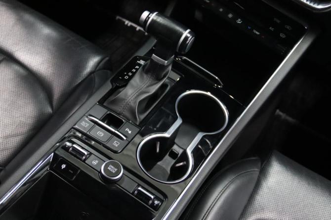 Kia K5 III с пробегом 2021 года, цена 2 395 950 рублей, 111466 км, седан, Автокод Объявления