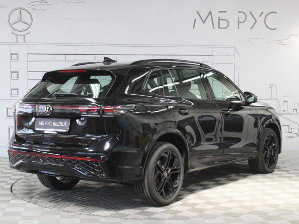 Volkswagen Tiguan III (China Market) с пробегом 2026 года, цена 5 100 000 рублей, 29 км, внедорожник, Автокод Объявления
