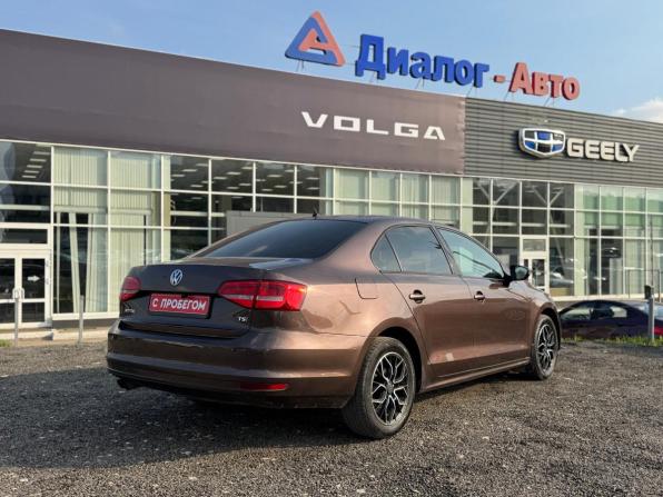 Volkswagen Jetta VI Рестайлинг с пробегом 2015 года, цена 1 050 000 рублей, 189794 км, седан, Автокод Объявления