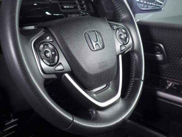 Honda Stepwgn V Рестайлинг с пробегом 2020 года, цена 2 535 000 рублей, 47000 км, минивэн, Автокод Объявления