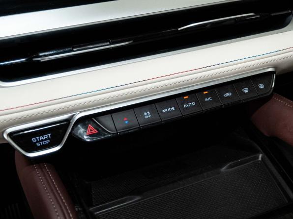 Geely Monjaro I с пробегом 2023 года, цена 3 370 000 рублей, 40640 км, внедорожник, Автокод Объявления