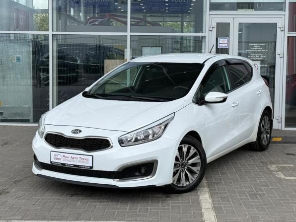 Kia Ceed II Рестайлинг с пробегом 2015 года, цена 1 149 000 рублей, 132000 км, хэтчбек, Автокод Объявления
