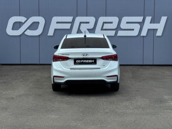 Hyundai Solaris II с пробегом 2019 года, цена 1 499 000 рублей, 123249 км, седан, Автокод Объявления