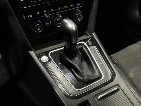 Volkswagen Passat B8 Рестайлинг с пробегом 2020 года, цена 2 575 000 рублей, 63713 км, седан, Автокод Объявления