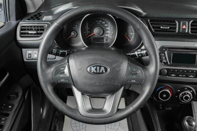 Kia Rio III с пробегом 2014 года, цена 929 000 рублей, 197000 км, седан, Автокод Объявления