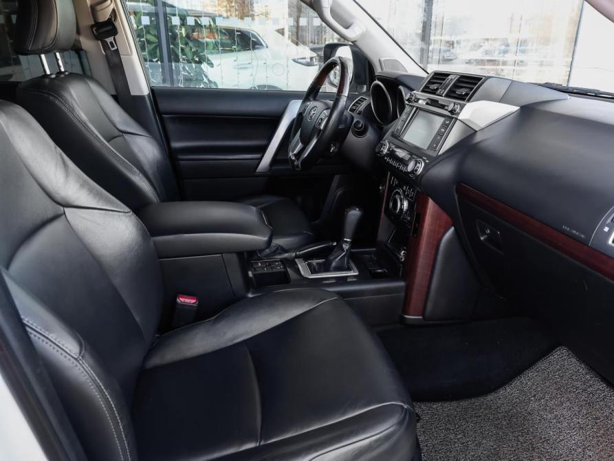 Toyota Land Cruiser Prado 150 Series Рестайлинг 1 Москва  - изображение 9