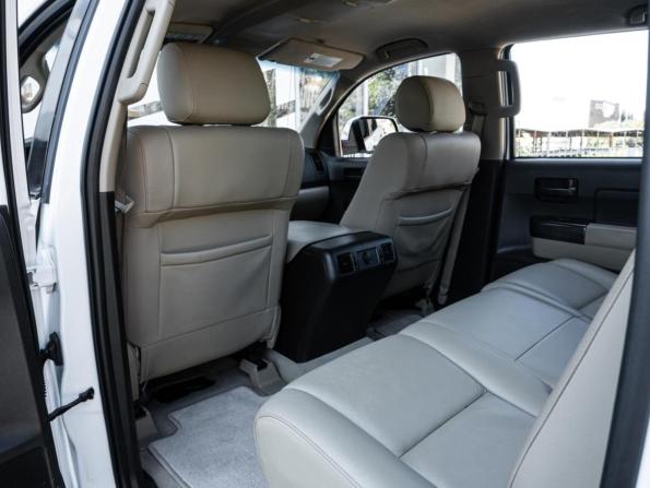 Toyota Tundra II с пробегом 2011 года, цена 3 530 000 рублей, 165610 км, offers.body_type.unknown, Автокод Объявления