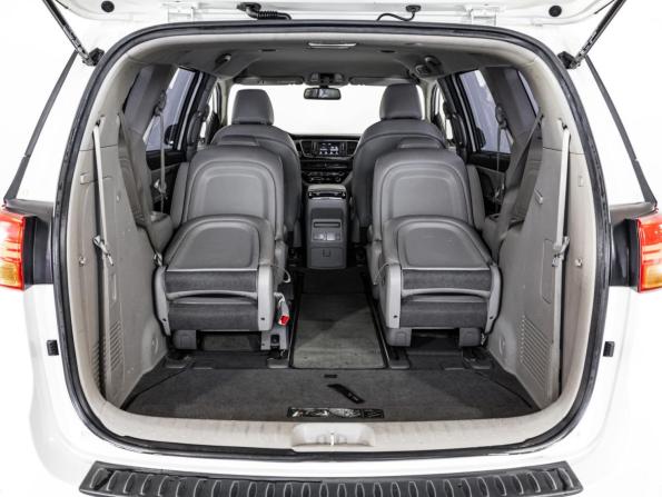 Kia Carnival III с пробегом 2019 года, цена 2 499 000 рублей, 54364 км, минивэн, Автокод Объявления