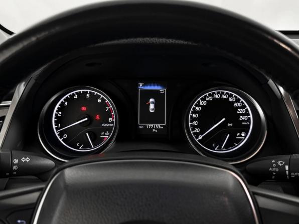 Toyota Camry VIII (XV70) с пробегом 2019 года, цена 2 165 000 рублей, 177132 км, седан, Автокод Объявления