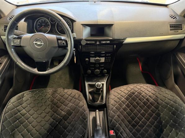 Opel Astra H Рестайлинг с пробегом 2008 года, цена 445 000 рублей, 255000 км, хэтчбек, Автокод Объявления