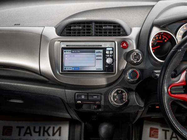 Honda Fit II с пробегом 2010 года, цена 840 500 рублей, 97546 км, хэтчбек, Автокод Объявления