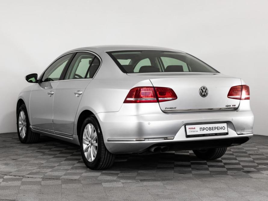 Volkswagen Passat B7 Санкт-Петербург  - изображение 8