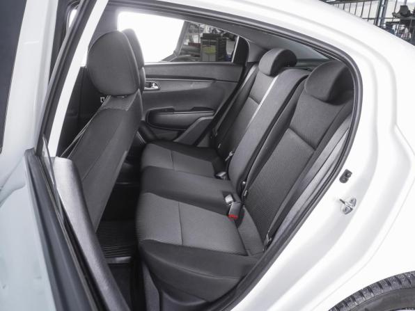 Kia Rio IV Рестайлинг с пробегом 2020 года, цена 1 629 000 рублей, 85093 км, седан, Автокод Объявления