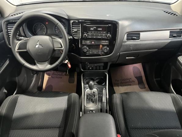 Mitsubishi Outlander III Рестайлинг 2 с пробегом 2018 года, цена 1 435 000 рублей, 211630 км, внедорожник, Автокод Объявления