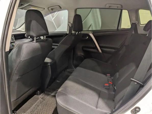 Toyota RAV4 IV (XA40) Рестайлинг с пробегом 2019 года, цена 2 920 000 рублей, 117000 км, внедорожник, Автокод Объявления