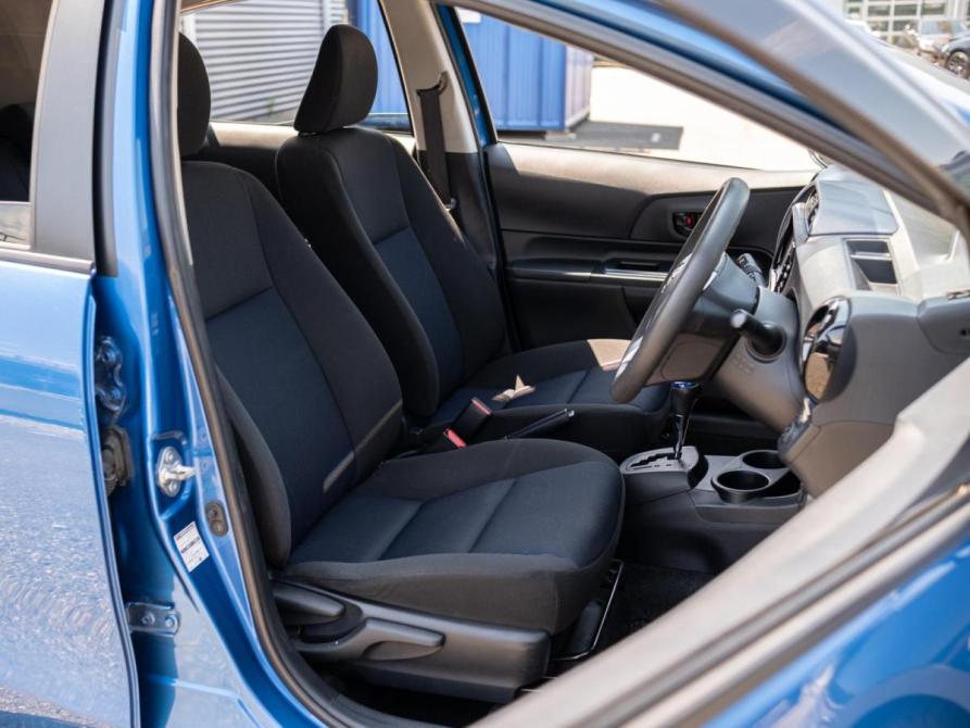 Toyota Aqua I Рестайлинг Сочи  - изображение 10