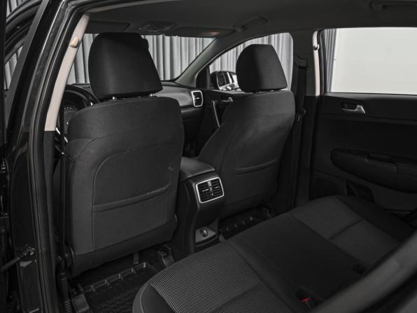 Kia Sportage IV Рестайлинг с пробегом 2021 года, цена 2 599 000 рублей, 57553 км, внедорожник, Автокод Объявления