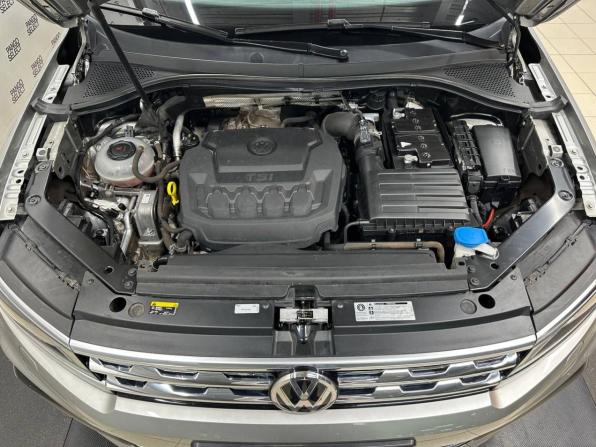 Volkswagen Tiguan II с пробегом 2018 года, цена 3 359 200 рублей, 115550 км, внедорожник, Автокод Объявления