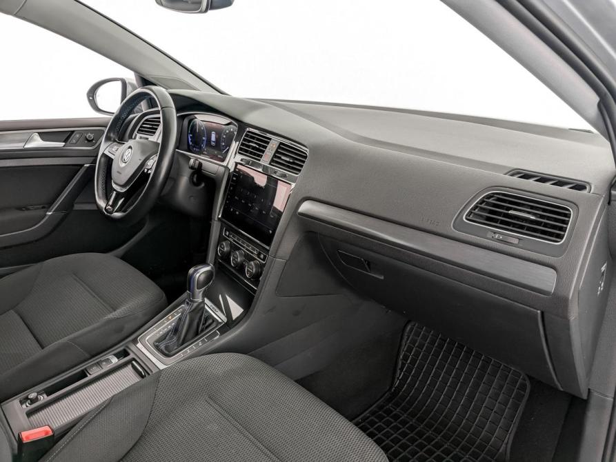 Volkswagen Golf VII Рестайлинг Москва  - изображение 11