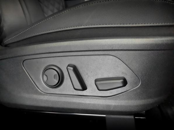 Kia Sorento IV с пробегом 2023 года, цена 4 650 000 рублей, 39879 км, внедорожник, Автокод Объявления