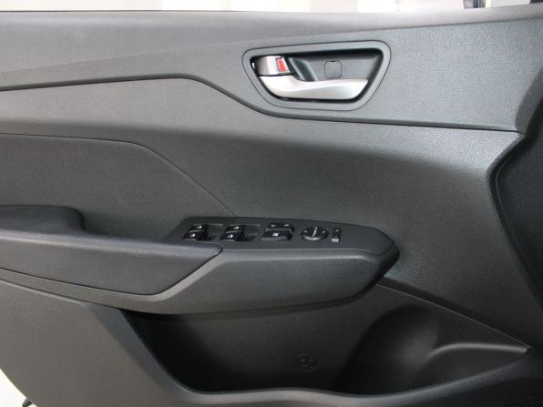 Hyundai Solaris II Рестайлинг с пробегом 2021 года, цена 1 539 900 рублей, 76916 км, седан, Автокод Объявления