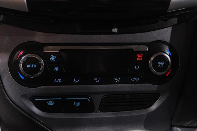 Ford Focus III с пробегом 2012 года, цена 709 000 рублей, 310000 км, хэтчбек, Автокод Объявления