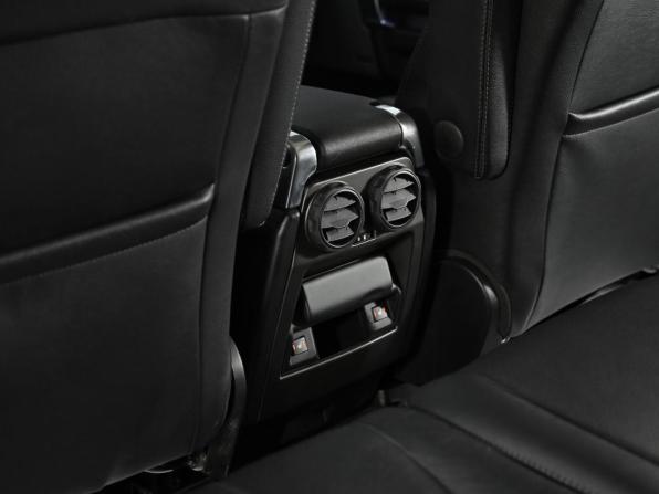 Land Rover Discovery IV с пробегом 2012 года, цена 1 449 000 рублей, 148000 км, внедорожник, Автокод Объявления