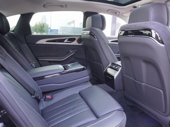 Hongqi H9 I с пробегом 2023 года, цена 3 900 000 рублей, 48815 км, седан, Автокод Объявления