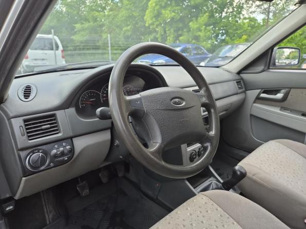 Lada (ВАЗ) Priora I с пробегом 2010 года, цена 295 000 рублей, 257531 км, седан, Автокод Объявления