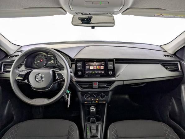 Skoda Rapid II с пробегом 2021 года, цена 1 716 000 рублей, 52946 км, лифтбек, Автокод Объявления