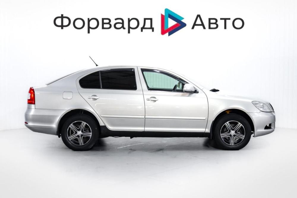 Skoda Octavia II (A5) Рестайлинг Тюмень  - изображение 9