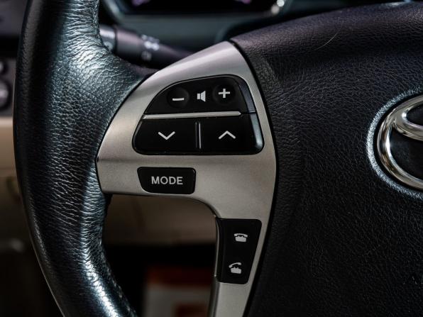 Toyota Highlander II (XU40) Рестайлинг с пробегом 2011 года, цена 2 300 000 рублей, 182650 км, внедорожник, Автокод Объявления