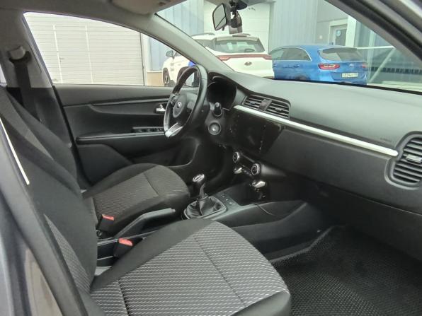 Kia Rio IV с пробегом 2018 года, цена 1 396 000 рублей, 80780 км, хэтчбек, Автокод Объявления
