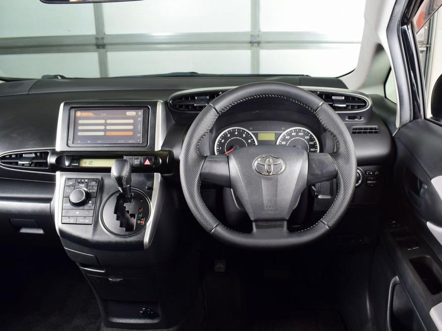 Toyota Wish II Рестайлинг Кемерово  - изображение 8