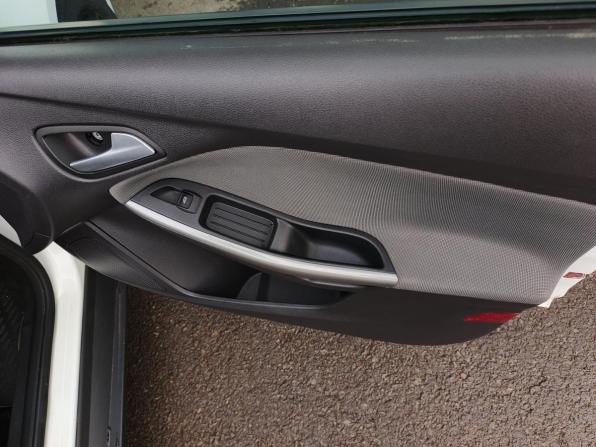 Ford Focus III с пробегом 2012 года, цена 750 000 рублей, 176765 км, хэтчбек, Автокод Объявления