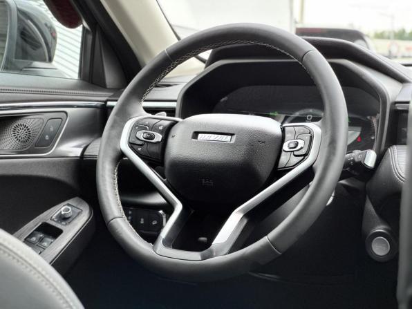 Haval Jolion I с пробегом 2023 года, цена 2 090 000 рублей, 24793 км, внедорожник, Автокод Объявления
