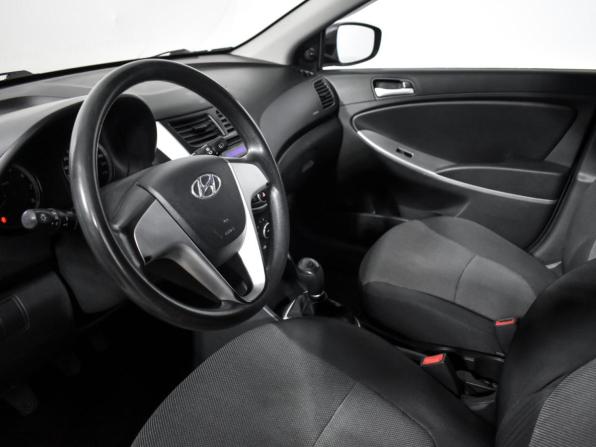 Hyundai Solaris I с пробегом 2012 года, цена 545 000 рублей, 153190 км, хэтчбек, Автокод Объявления