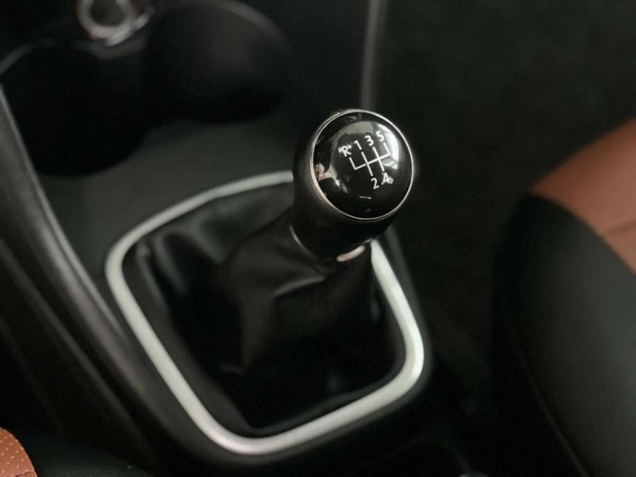 Volkswagen Polo V Рестайлинг Екатеринбург  - изображение 19