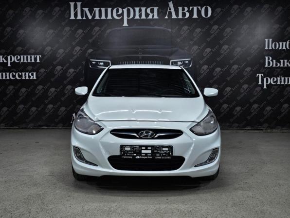 Hyundai Solaris I с пробегом 2013 года, цена 760 000 рублей, 183000 км, седан, Автокод Объявления