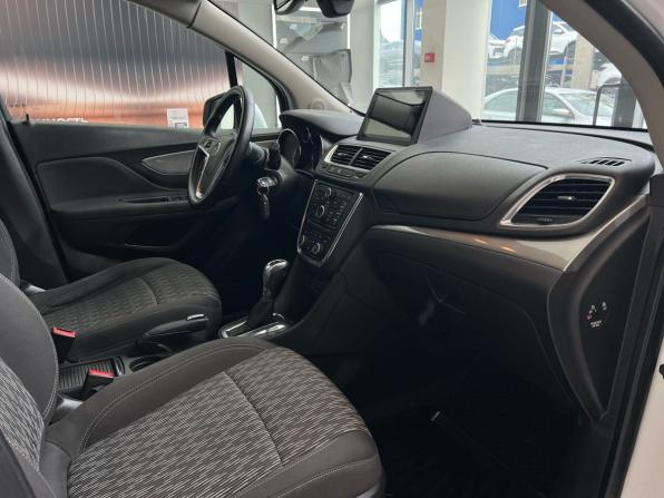 Opel Mokka I с пробегом 2013 года, цена 899 000 рублей, 181856 км, внедорожник, Автокод Объявления