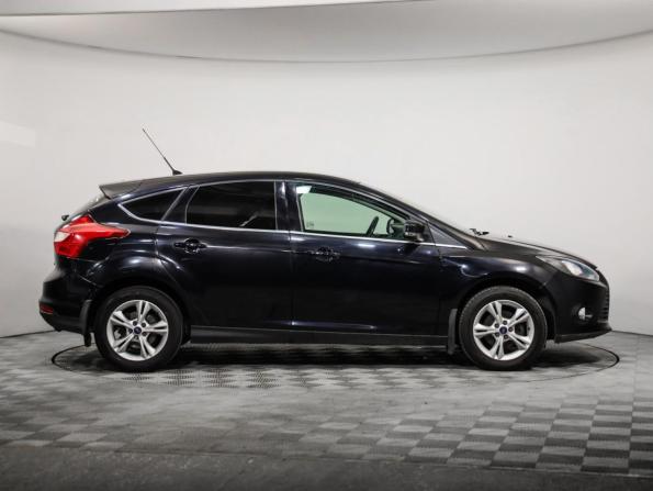 Ford Focus III с пробегом 2013 года, цена 799 000 рублей, 172000 км, хэтчбек, Автокод Объявления