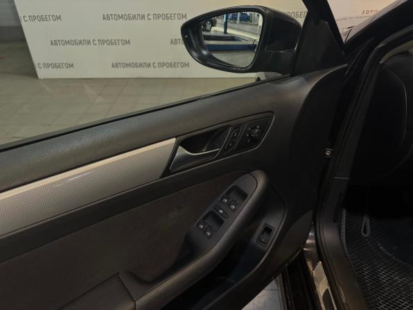 Volkswagen Jetta VI с пробегом 2013 года, цена 679 000 рублей, 220000 км, седан, Автокод Объявления